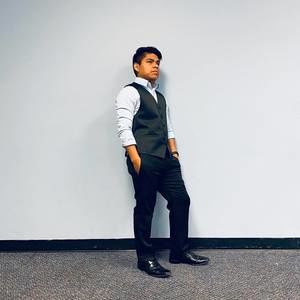 Meet your Posher, Santos